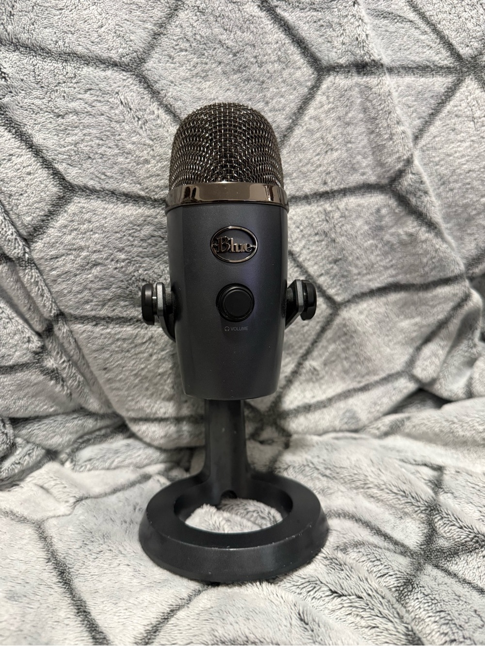 Blue Yeti Nano Wired Premium USB Microphone